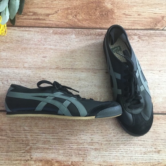 mexico 66 black tan